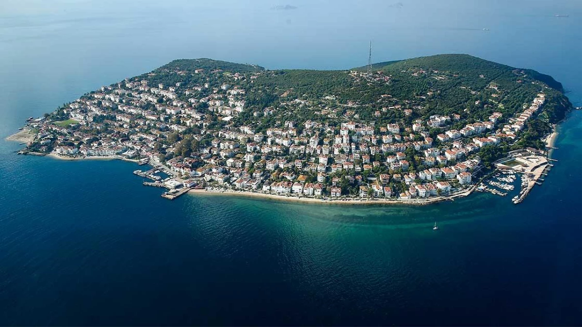 Adalar